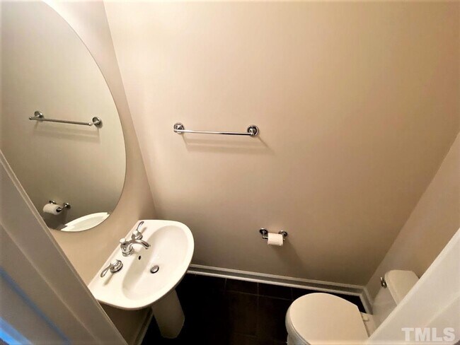 Building Photo - Spacious 3-Bed Townhome with Garage in Morrisville – 2,175 Sq Ft