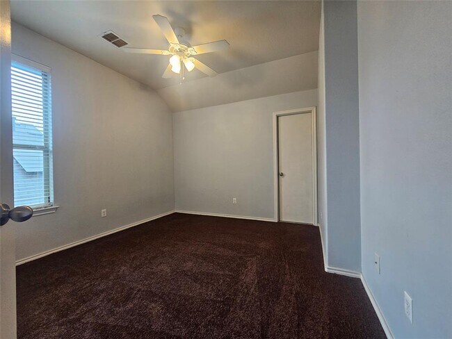 Building Photo - 10028 Milla Cir
