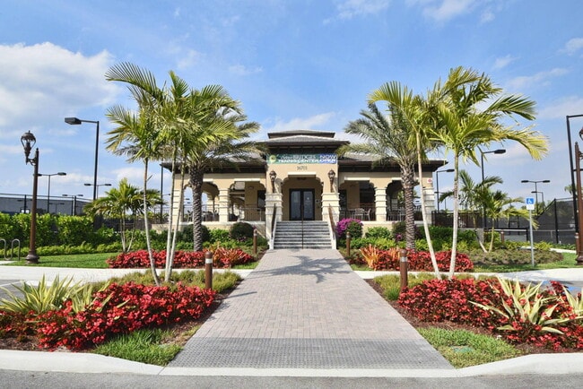 Building Photo - 16892 Strasbourg Ln