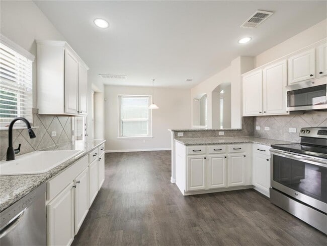 Building Photo - 12112 Timber Arch Ln