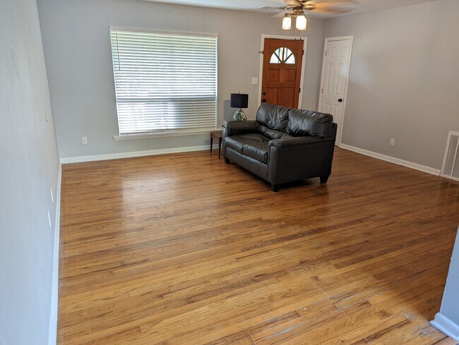 Ample living space. - 2008 E Huntsville Rd
