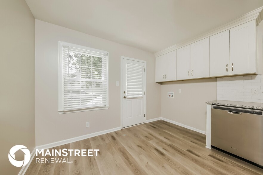 Building Photo - 4179 Morningside Dr
