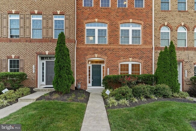 Building Photo - 13693 Neil Armstrong Ave