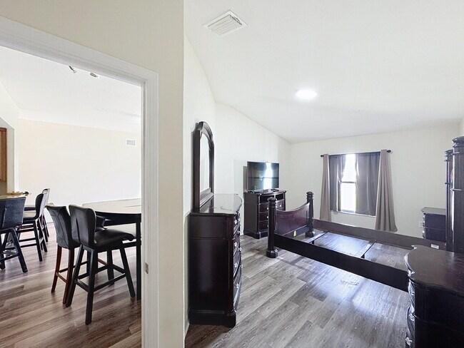 Building Photo - 13465 Fladgate Mark Drive