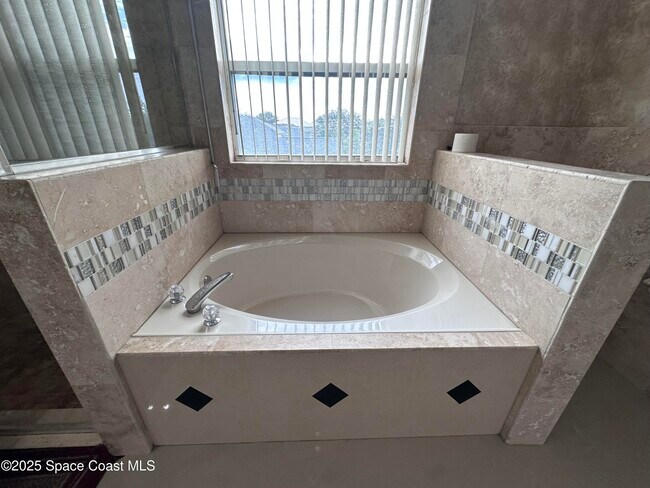Building Photo - 2893 Glasbern Cir