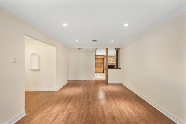 Building Photo - 4419 Grass Valley St