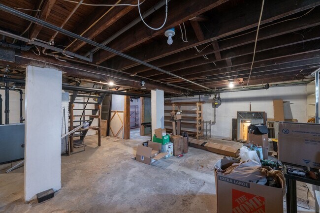Building Photo - Lauraville 4-Bedroom, 2-Bathroom American Foursquare Home with Beautiful Outdoor Space
