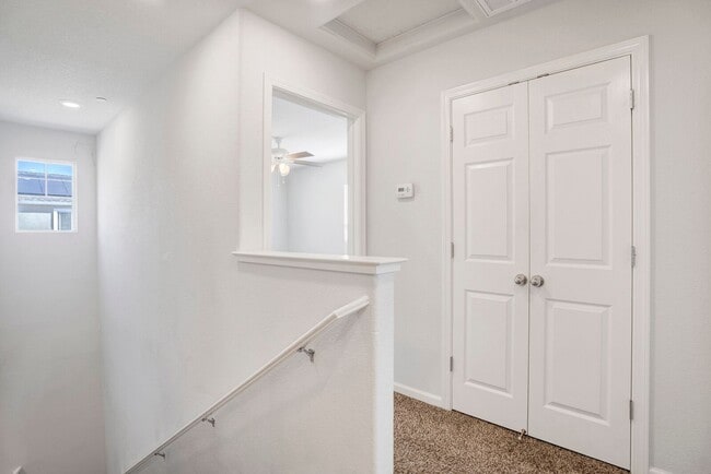 Building Photo - 8154 Laurel Willow Ln
