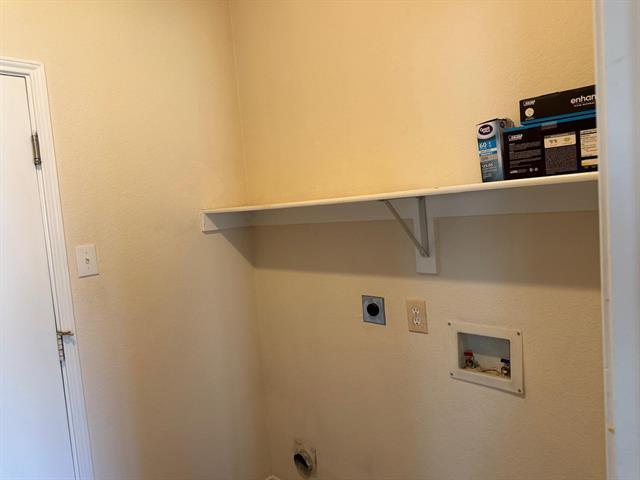 Building Photo - 3104 Deleon Dr