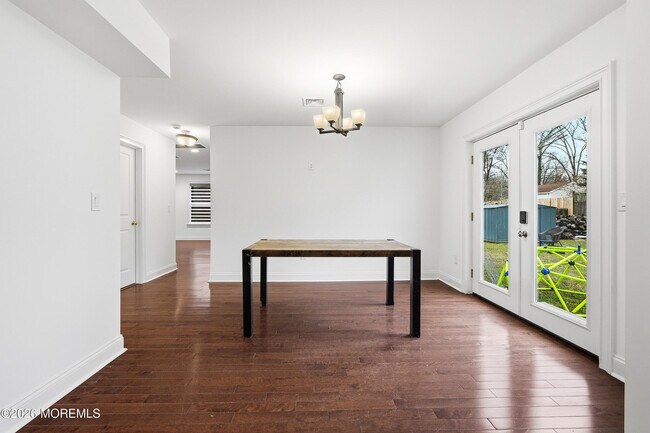 Building Photo - 232 Woodcrest Rd