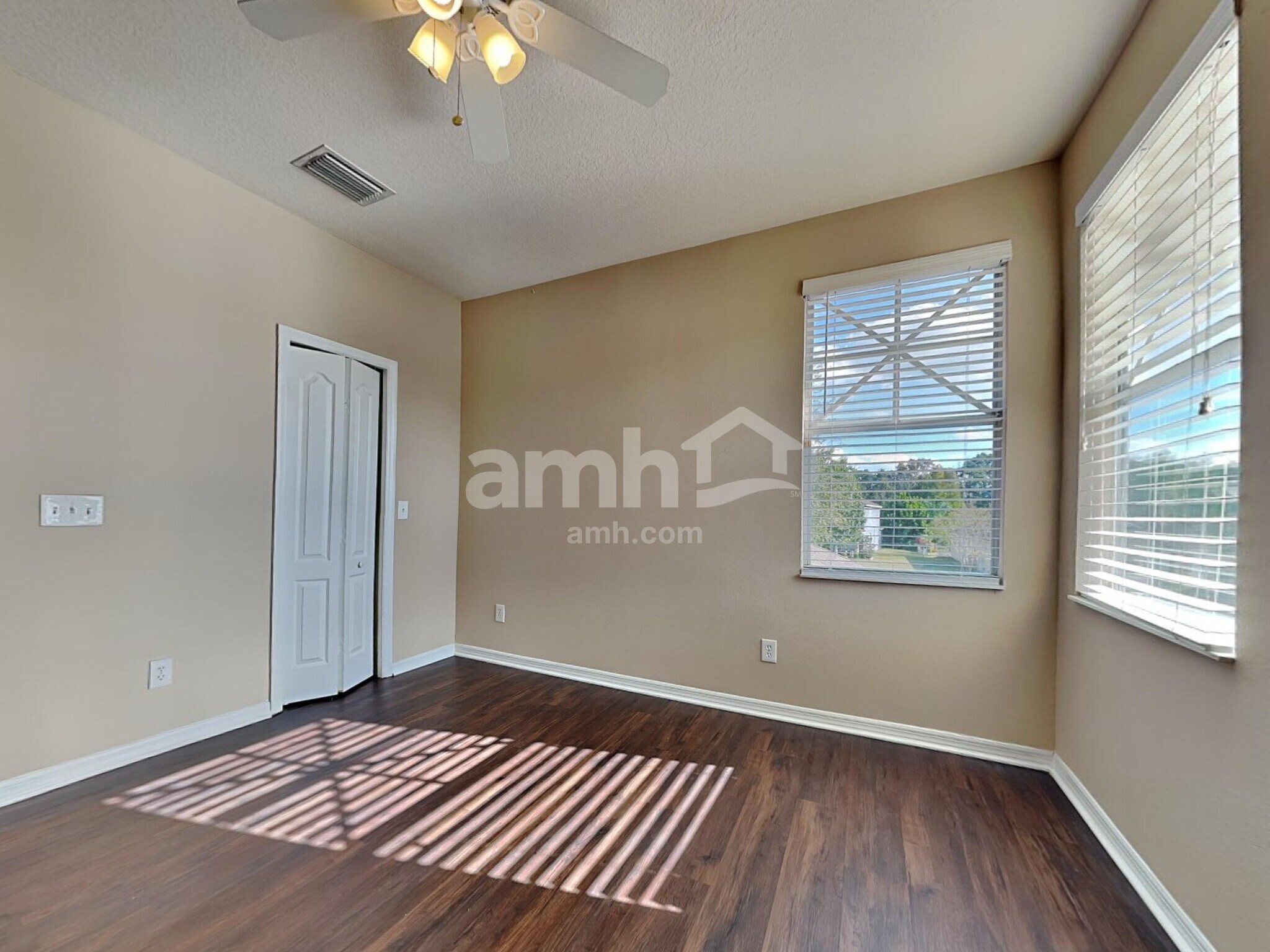 Building Photo - 1307 Gentilly Ln