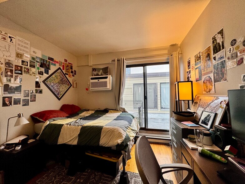 Building Photo - 12 Stoneholm St