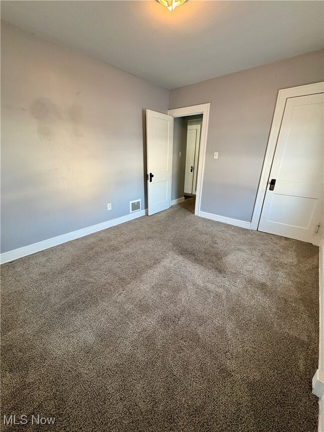 Building Photo - 16 N Richview Ave