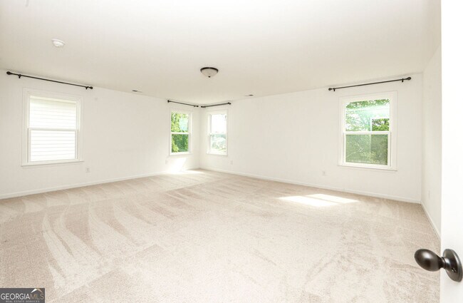 Building Photo - 5575 Coltman Dr