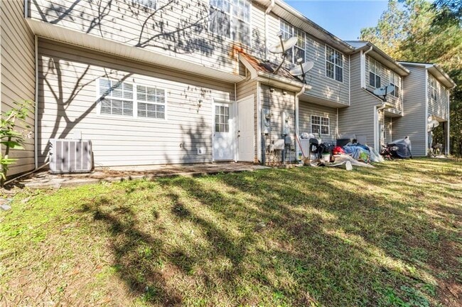 Building Photo - 6750 Sunset Hills Blvd