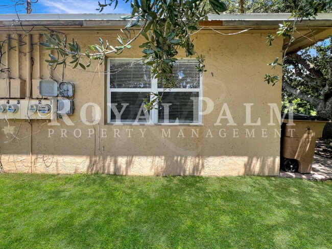 Building Photo - Budget-Friendly. Bold Personality. Big Cozy Energy. – APPLY NOW for $300 Off First Month’s Rent! ...