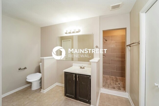 Building Photo - 3 Bedroom Pet-Friendly Home in Louisville,...