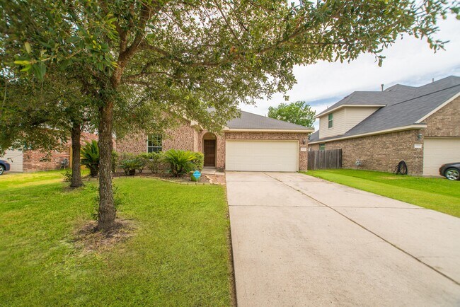 Building Photo - 25531 Forest Springs Lake