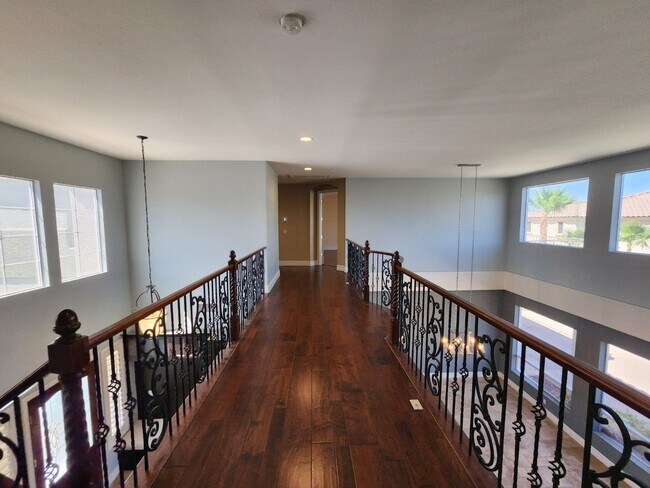 Building Photo - Beautifully Upgraded Southern Highlands Ga...