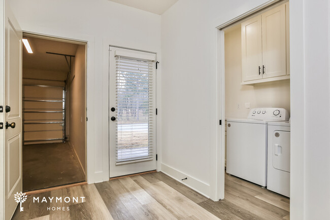 Building Photo - Modern 3-Bedroom in Lamarche Cottages