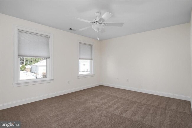 Building Photo - 204 Bar Harbor Rd