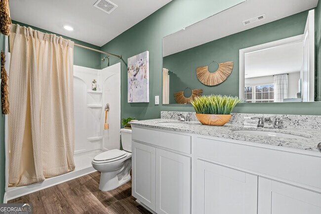 Building Photo - 3 Silverbell Ln NW