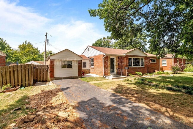 Primary Photo - 1225 Buck Ave