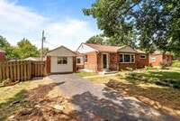 Building Photo - 1225 Buck Ave