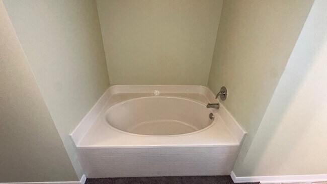 Building Photo - 4/3.5 home located at Randa Ridge!!!