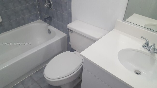 Building Photo - 11860 SW 92nd Ln