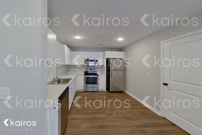 Building Photo - 108 Cottage Grove Rd