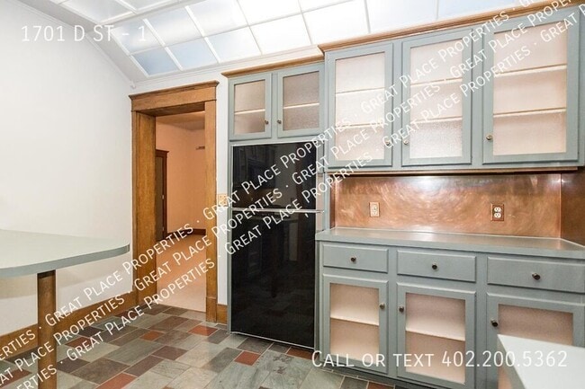 Building Photo - 1701 D St