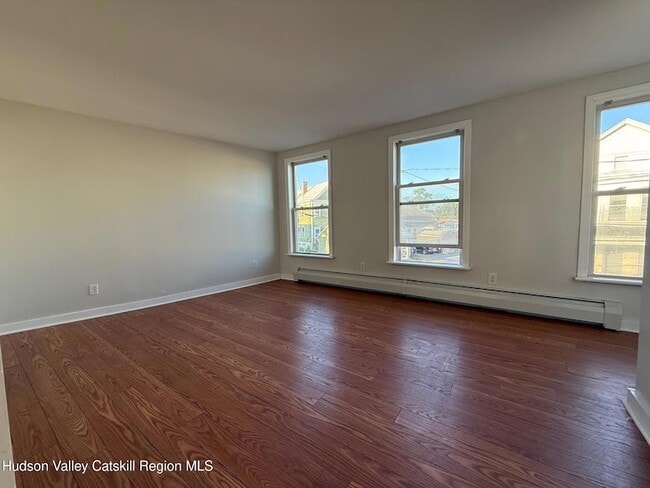 Building Photo - 4 Frederick St