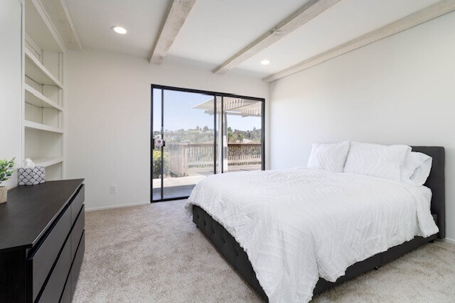 Building Photo - 7774 Via Capri