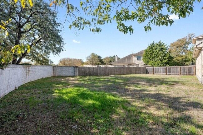 Building Photo - 5609 York Bridge Cir