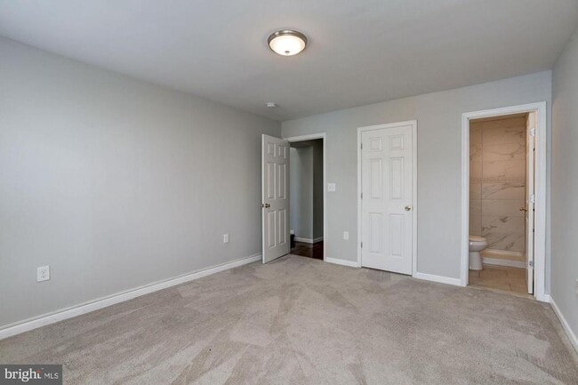 Building Photo - 3315 Eastern Ave