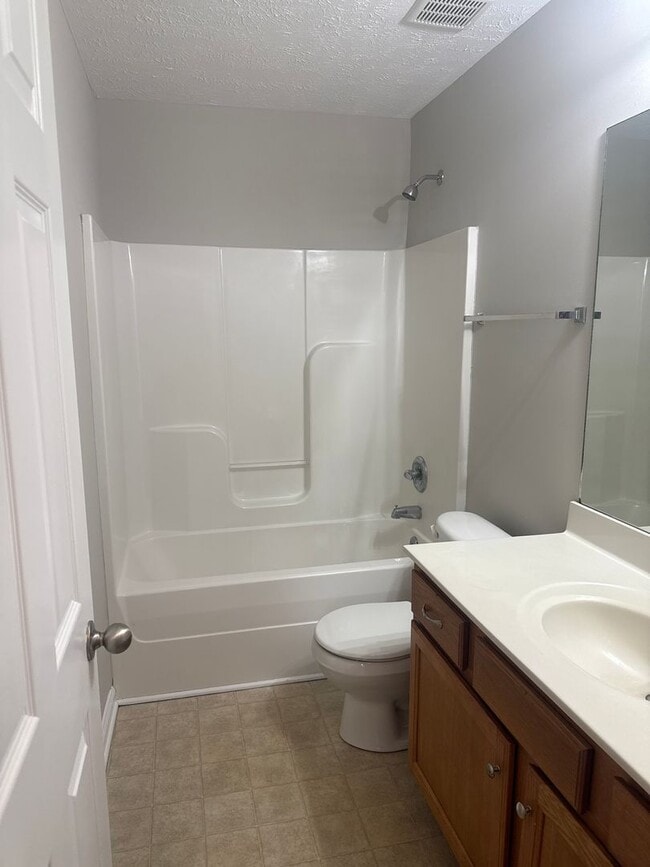 Building Photo - House in Murfreesboro