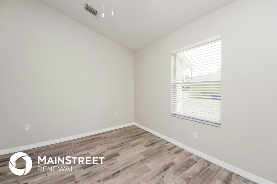 Building Photo - 1186 Eden Dr
