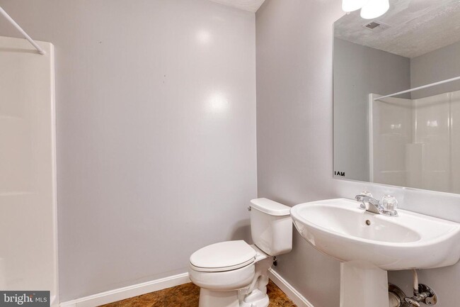 Building Photo - 1099 Snow Hill Ln