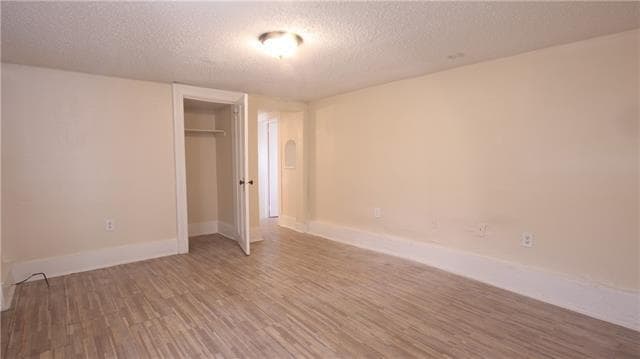 Building Photo - 7215 S Claiborne Ave