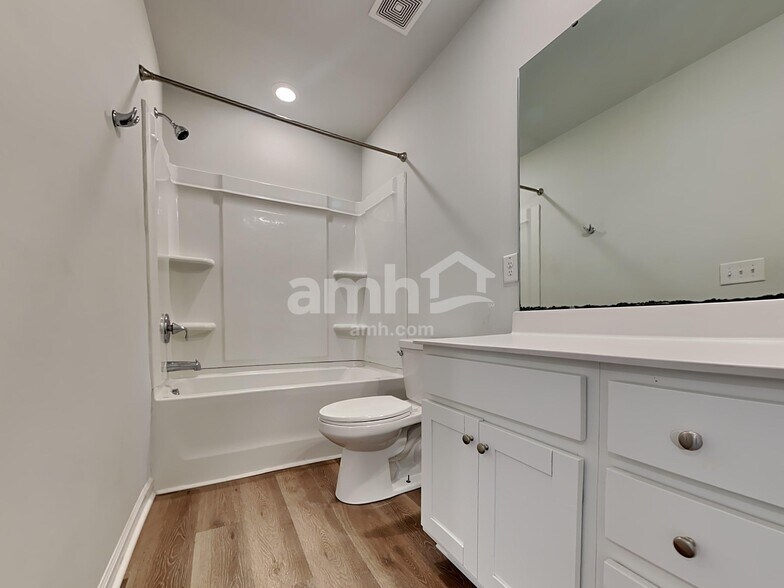 Building Photo - 139 Stagecoach Ave