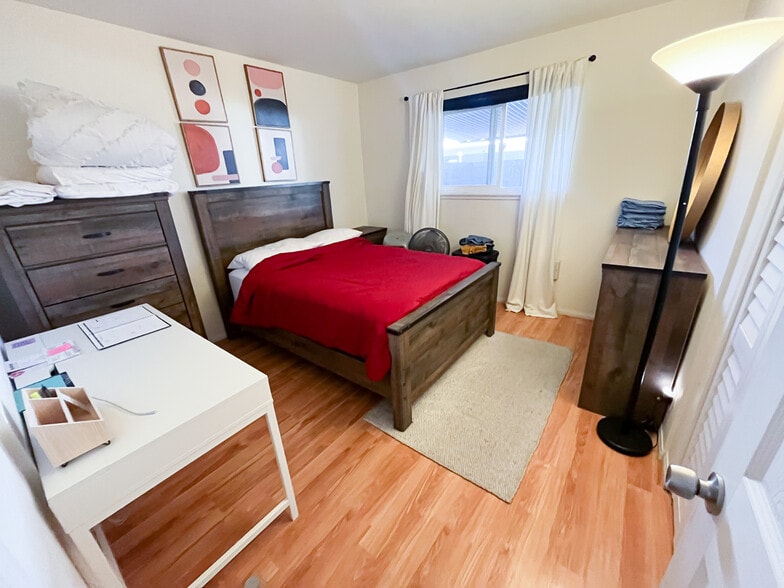 Building Photo - 19859 Kingswood Ln