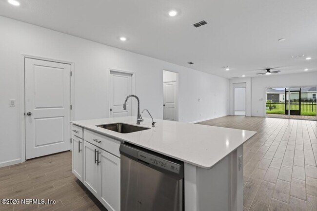 Building Photo - 2636 Field Daisy Ln