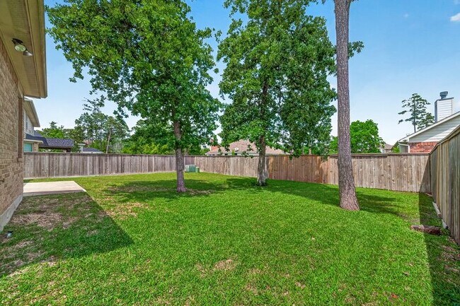 Building Photo - 111 S Rocky Point Cir