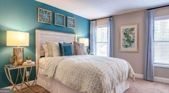 Building Photo - 100 Pinhurst Dr