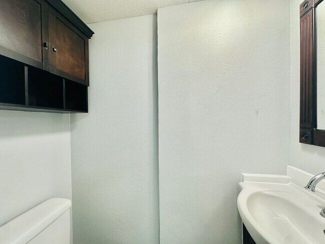Building Photo - Charming Newly Remodeled 3-Bed, 2.5 Bath 2-Story Home with ALL UTILITIES INCLUDED!