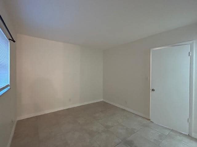 Building Photo - 101 NE 41st St