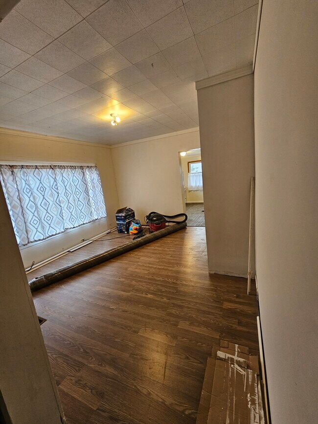 New Dining Room floor - 401 Franklin St