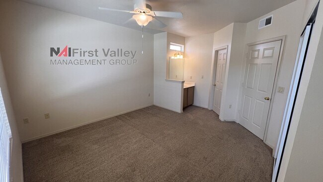 Building Photo - 2 Bedrooms, 2 Baths ** 1/2 HALF OFF First ...