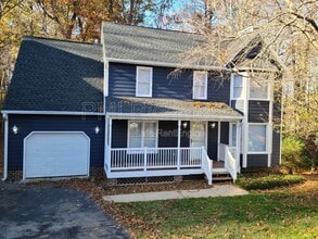 Building Photo - 1500 Tackley Pl